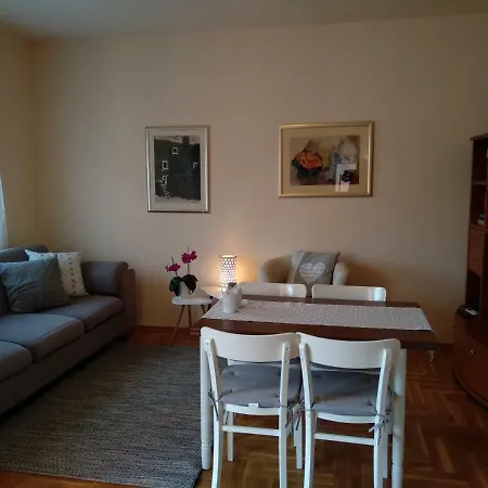 Apartman Orlini